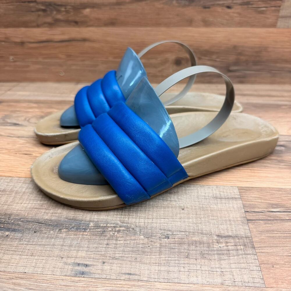 Beatrice Valenzuela Californin size 8 blue  Leather slides Sandals